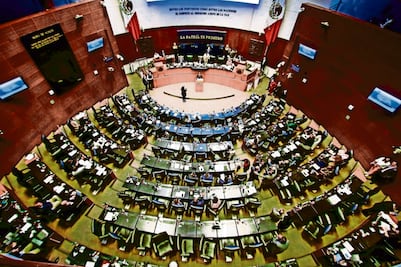 Sin acuerdos aún por doble Congreso