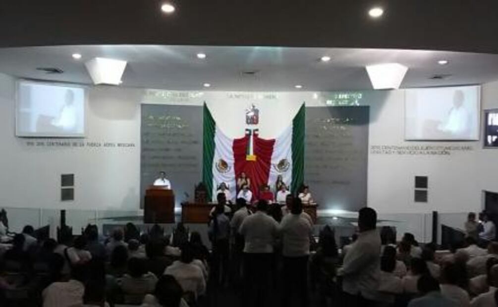 Congreso de Tabasco recibe IV Informe de Arturo Núñez