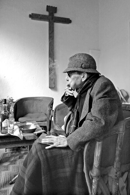 El Centro Mexicano de Escritores conserva el expediente que da cuenta del paso de Salvador Elizondo como becario y asesor (ARCHIVO EL UNIVERSAL)