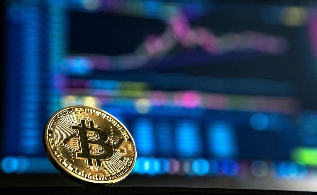 Bitcoin se hunde a 370 mil pesos; vale menos que un Toyota Corolla