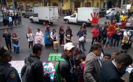 Activistas piden prohibir corridas de toros en la CDMX