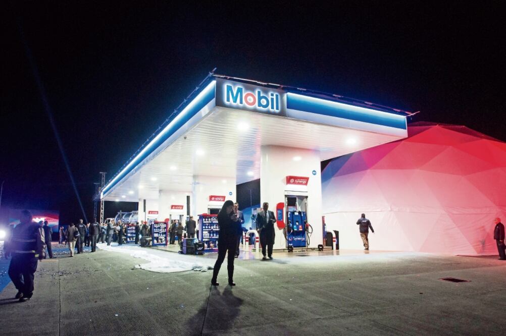 ExxonMobil anunció en 2017 que el combustible sería transportado vía ferrocarril desde Jefferson, Texas, hasta San José Iturbide, Guanajuato, para ser distribuida. Foto: ARCHIVO EL UNIVERSAL