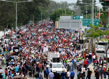 Despliegan a federales en Oaxaca por bloqueos