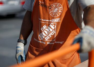 Mayor grupo activista latino de EU pide a Home Depot negar acceso de ICE a sus instalaciones; busca proteger a migrantes