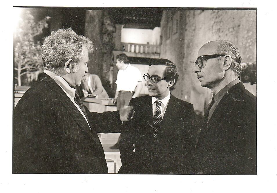 Reunión de literatos