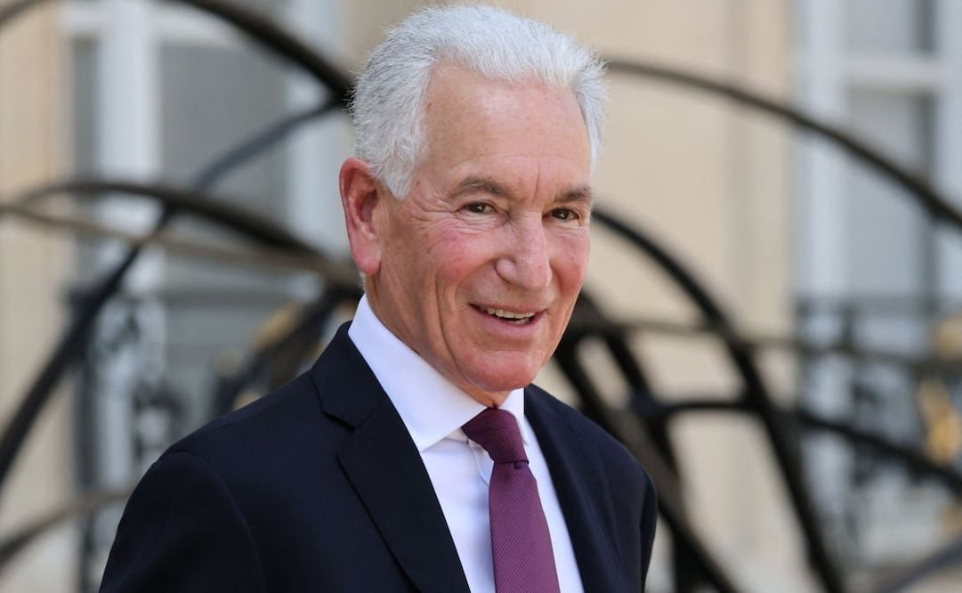 Charles Kushner, el nuevo embajador de Estados Unidos en Francia y Mónaco, sale del Palacio del Elíseo en París tras reunirse con el presidente francés el 18 de julio de 2025. Charles Kushner, embajador de Estados Unidos en Francia, quien asumió el cargo el 11 de julio de 2025, escribió al presidente francés el 24 de agosto de 2025 para denunciar la "falta de acción suficiente" del gobierno para combatir el antisemitismo, días después de declaraciones similares del primer ministro israelí. Foto: AFP