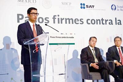 SAT indaga evasión por combustible y sigue pista a Elba