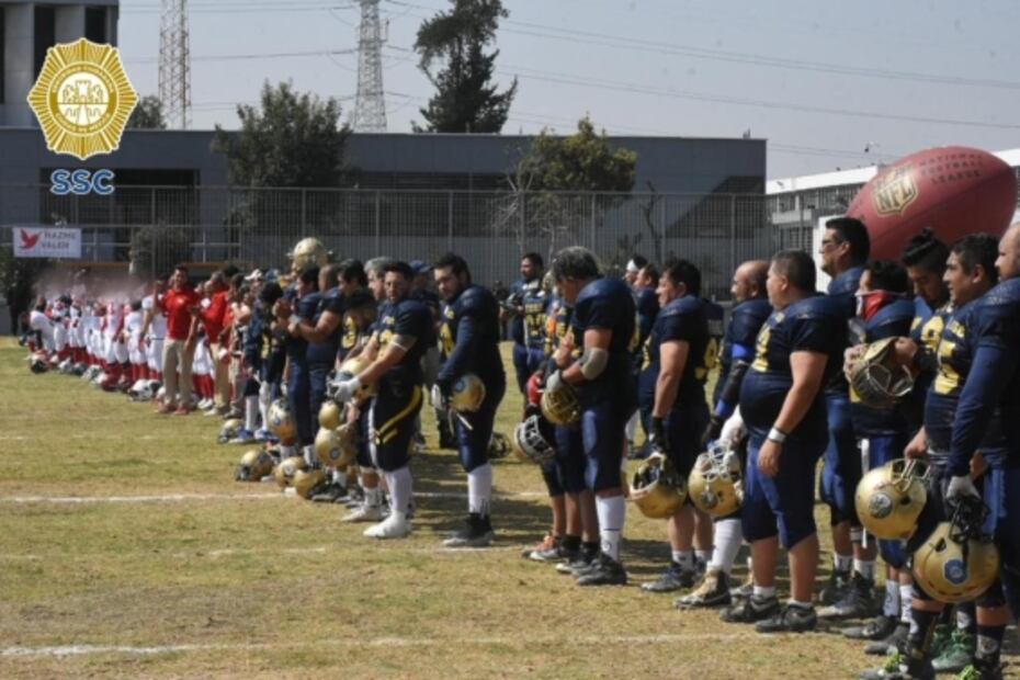 ¿Golpe bajo? Policías y presos de la CDMX se enfrentan en partido de futbol americano 