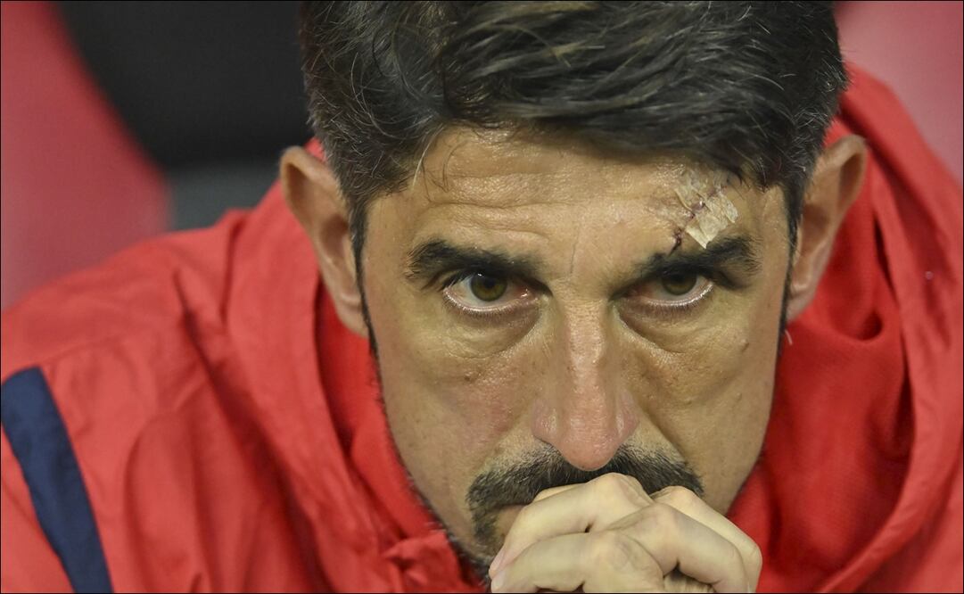 Veljko Paunovic pidió que nadie se baje del barco de Chivas - Foto: Imago7