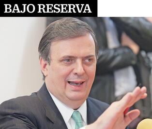 Los dos frentes de Marcelo Ebrard