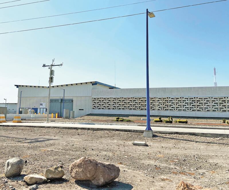 El problema del líquido en el Cefereso 17 continúa, pues no se ha obligado a las concesionarias a dar el servicio. Foto: ARCHIVO EL UNIVERSAL