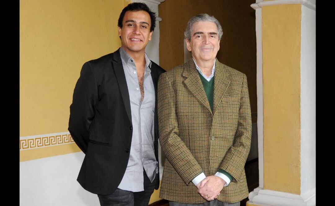 Rafael Tovar y de Teresa se reúne con cantantes de ópera