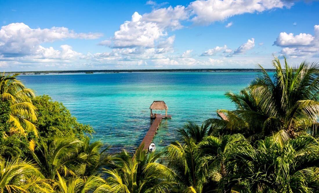Bacalar is also known as the Seven Colors Lake – Photo: File photo/EL UNIVERSAL