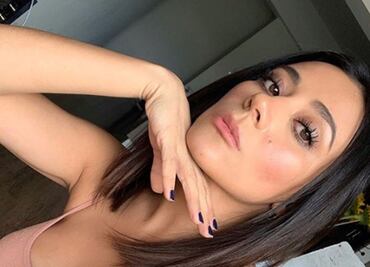 Vocalista de Playa Limbo sufre accidente con vestuario durante show