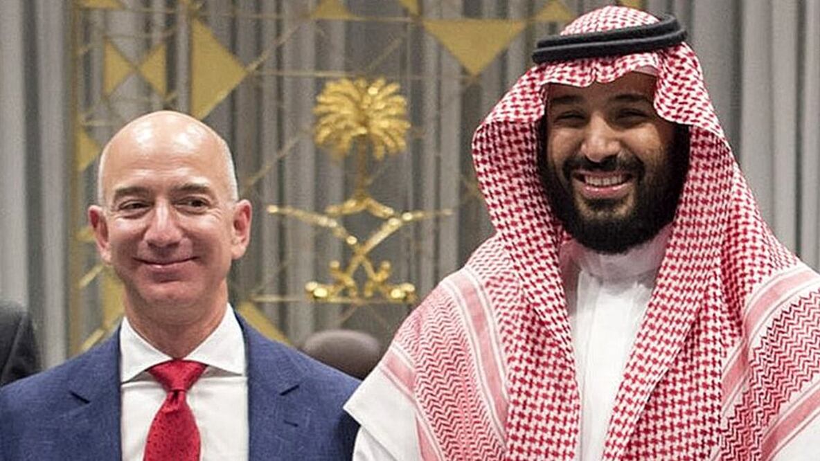 El directivo de Amazon sostuvo una conversación con el príncipe heredero de Arabia Saudita
