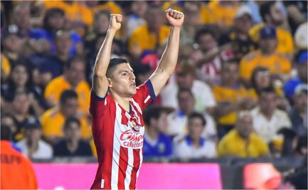 Chivas venció a Tigres y apagó el 'Volcán'
