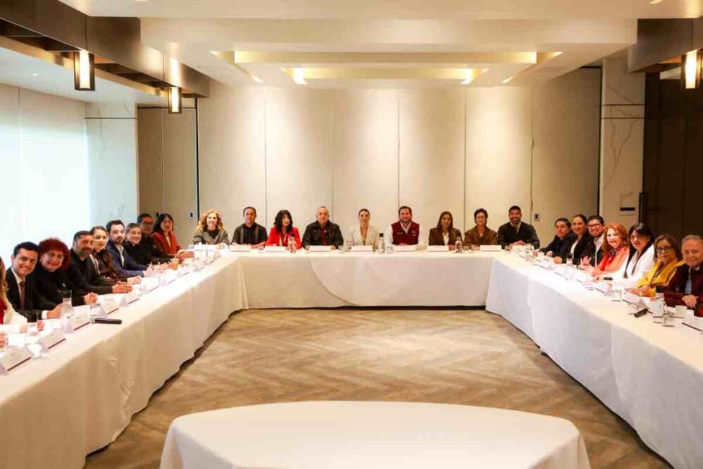 Marina del Pilar Ávila sostiene encuentro con representantes de los poderes de Baja California. Foto: Especial
