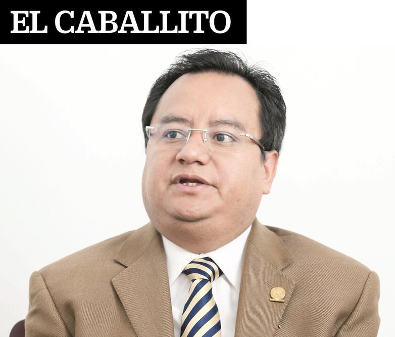 En capilla Eduardo Santillán