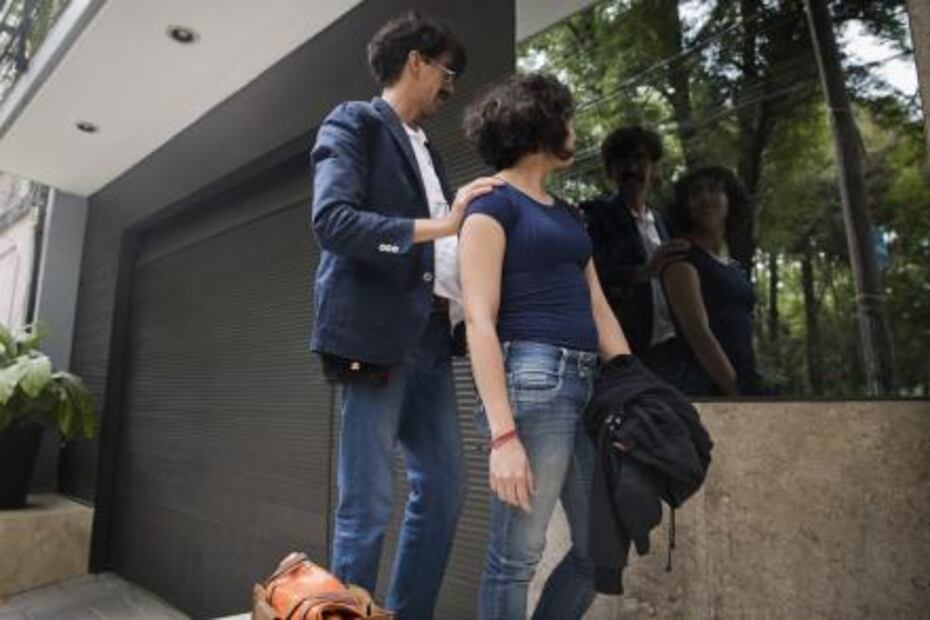 El peluquero que regala cortes a víctimas de violencia