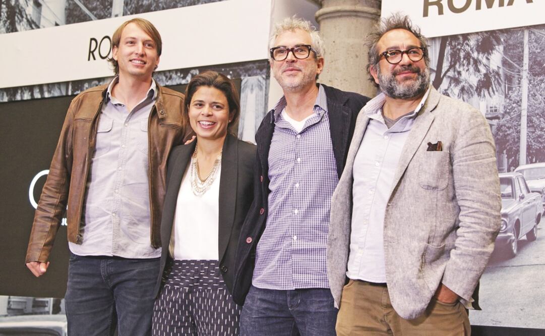 Nicolás Celis y Gabriela Rodríguez (productores), Alfonso Cuarón y Eugenio Caballero, durante la conferencia de ayer. (CARLOS MEJÍA. EL UNIVERSAL)