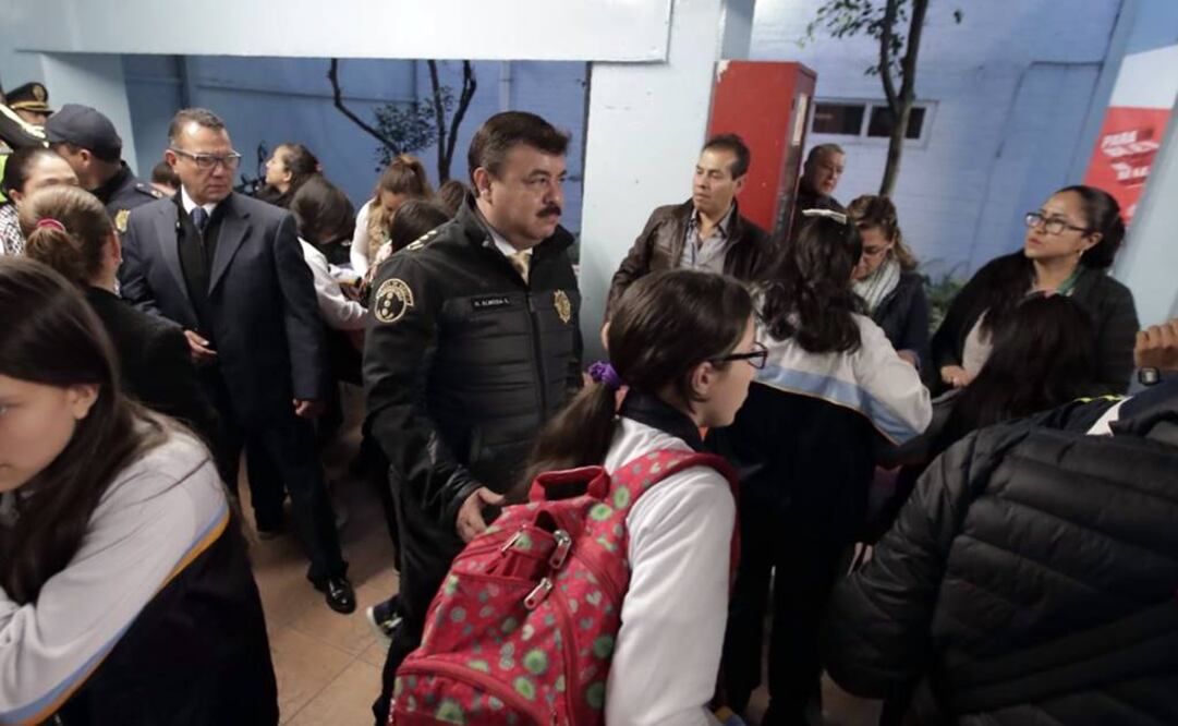 Por segundo día, Almeida supervisa operativo Mochila Segura