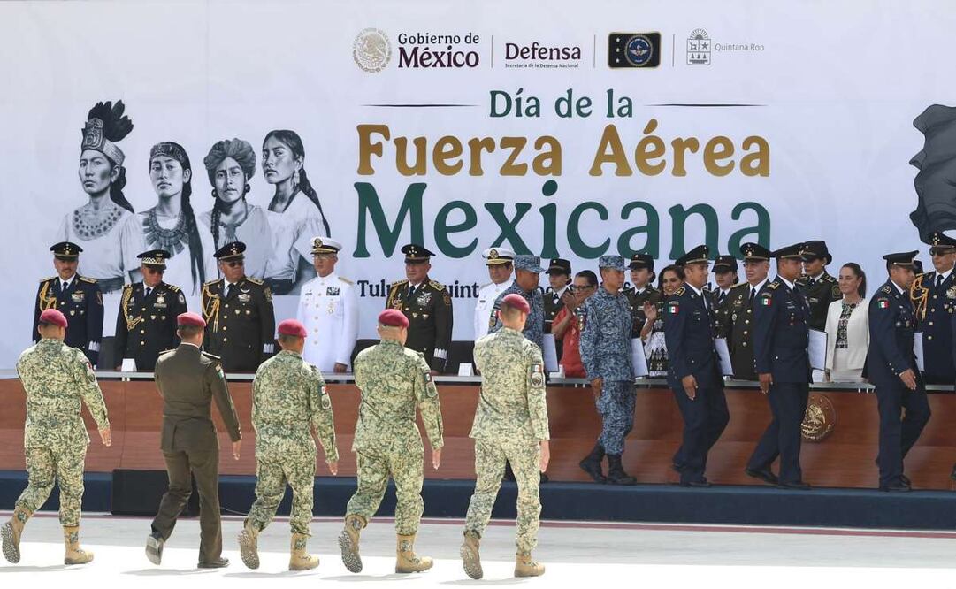 Celebración del 110 aniversario de las Fuerzas Aérea Mexicana. Fotos: Berenice Fregoso UNIVERSAL