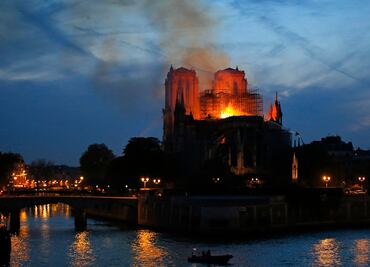 A un año del incendio, Macron reitera que reconstruirán Notre Dame en 5 años