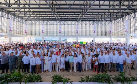 Mara Lezama toma protesta a mil 200 comités ciudadanos activos en Quintana Roo; buscan fortalecer la prevención de la violencia