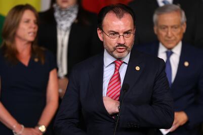 México se retira de diálogo con Venezuela por adelantar elección