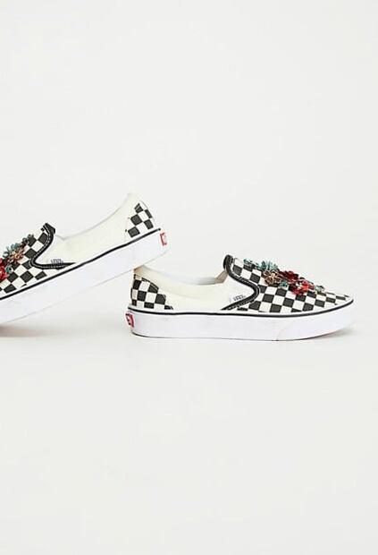 Adiós a los Vans de satín ¡Las lentejuelas y los diamantes son lo de hoy!