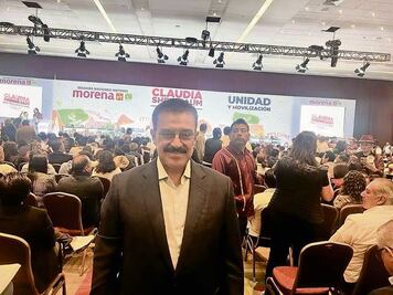 Da Sheinbaum “jalón de orejas” a aspirante a senador