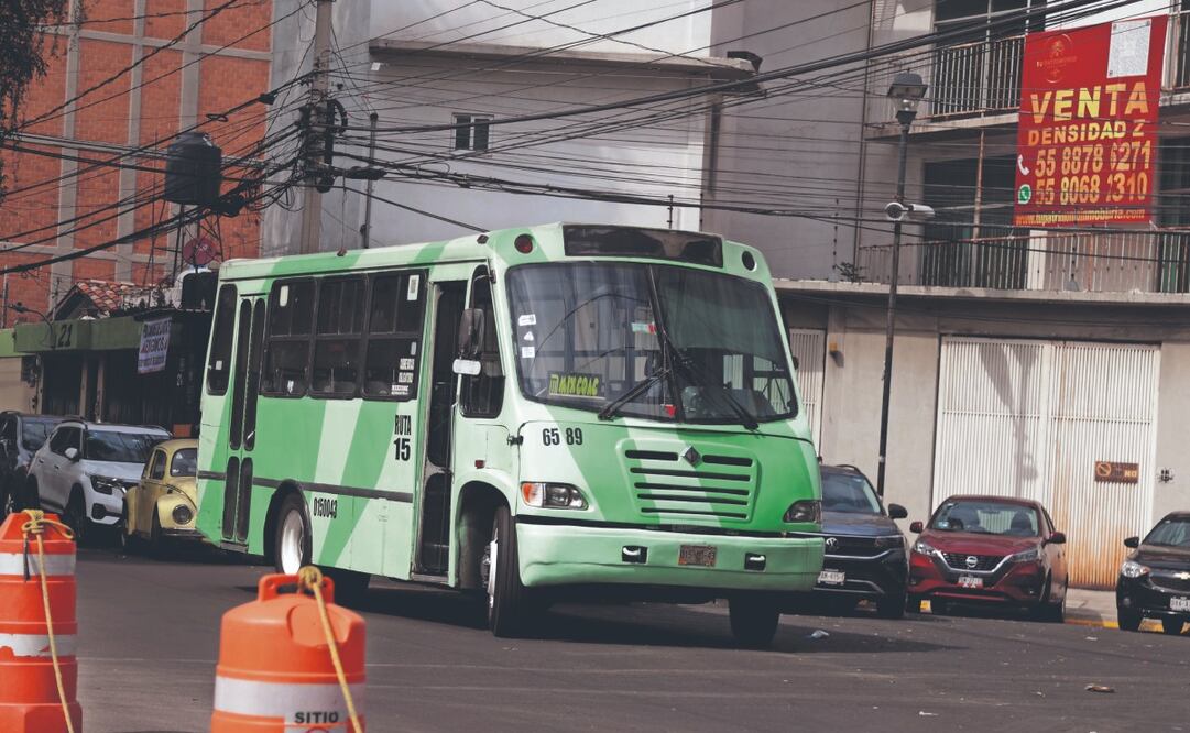 El Invea es el único autorizado para remitir al depósito vehicular a los camiones, dijeron autoridades. Foto: de CARLOS MEJÍA. EL UNIVERSAL