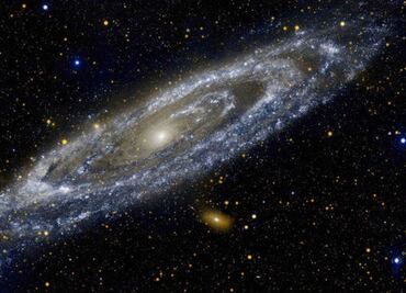 ¿Cuánto pesa la Vía Láctea?