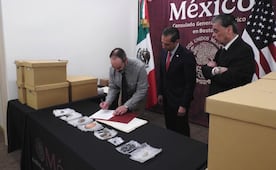 Restituyen a México mil 132 bienes arqueológicos prehispánicos; fueron devueltos en el Consulado de Boston