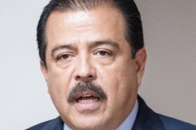 Perfil. Eviel Pérez Magaña Sedesol