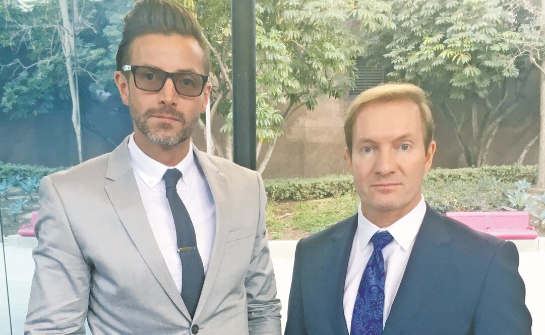 Paco Fuentes es reportero de la cadena Univisión. (JUAN MANUEL NAVARRO. EL UNIVERSAL)