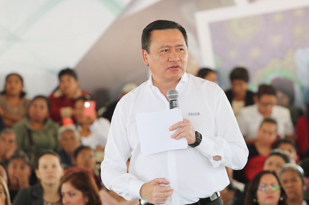 El secretario de Gobernación, Miguel Ángel Osorio, estuvo presente ayer en Tehuacán, Puebla, para la inauguración del Centro de Justicia para la Mujer. (OMAR CONTRERAS. EL UNIVERSAL)