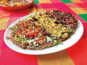 Nombran a Oaxaca como la mejor ciudad para comer en México