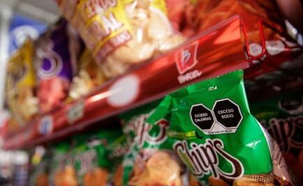 SEP logra acuerdo con empresas para prohibir comida chatarra en escuelas; “se sumaron a estrategia de la Presidenta”: Mario Delgado