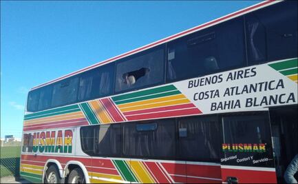 Aficionados en Argentina apedrean autobús; un jugador sufrió una herida en el ojo