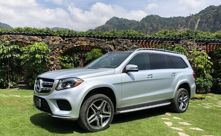 Mercedes Benz GLS 500: la suv de 3 filas que somete a "La Pera" con lujo y comodidad