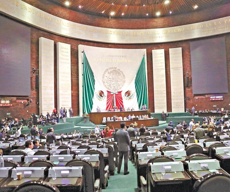 Según San Lázaro, la 4T está empatada con el gobierno de Felipe Calderón en reformas aprobadas a leyes, reglamentos, códigos y decretos. Foto: Archivo. EL UNIVERSAL