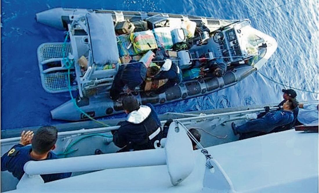 Los traficantes de drogas han aumentado el contrabando hacia Estados Unidos con pequeñas lanchas en el océano Pacífico. Foto: Semar CUARTOSCURO.COM