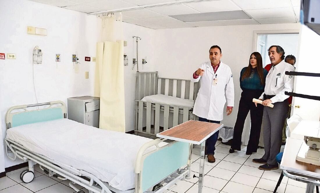 Al recorrer el Hospital de Mocorito, el secretario de Salud estatal, dijo que esta obra se suma a los centros de salud ya remodelados en Recoveco y Caimanero.