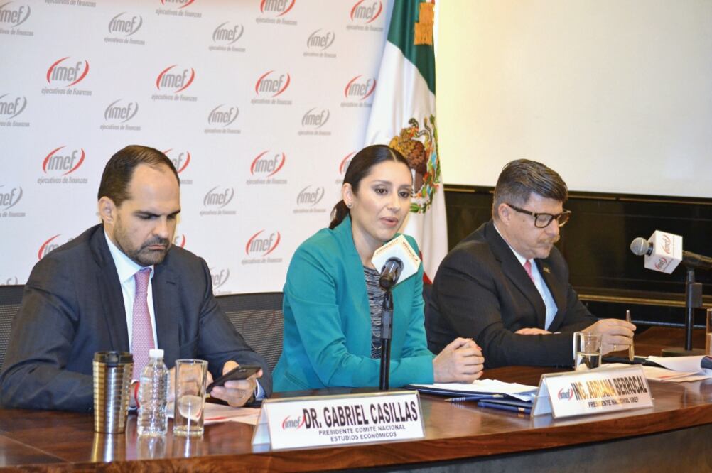 Los especialistas advierten que no se espera un camino “exento de baches” en la renegociación del TLCAN, por el factor que representa Donald Trump. (IMEF)