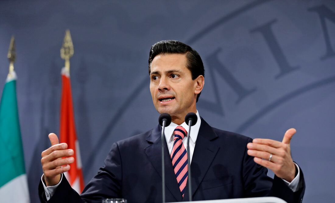 El Presidente durante su gira en Dinamarca. (AP)