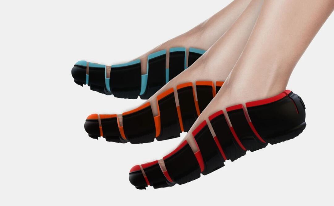 Estas son las sandalias futuristas que querrás tener en estos días de cuarentena para poder lucir más cómoda. Foto: Instagram 