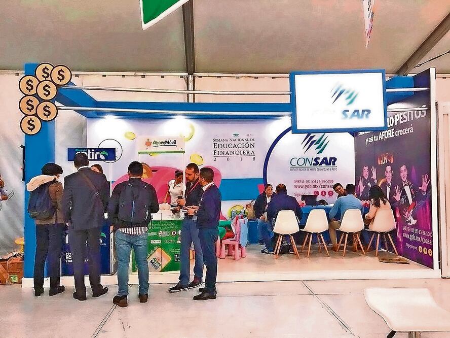 Preocupan las limitantes que la Consar está poniendo a los trabajadores para cambiarse de Afore, señala académico. Foto: Archivo/El Universal