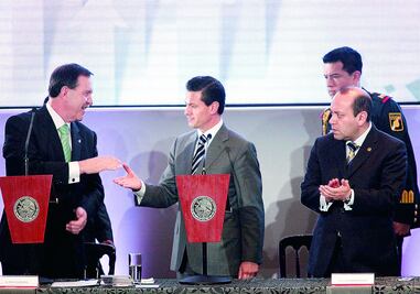 EPN: un país más competitivo y productivo, meta