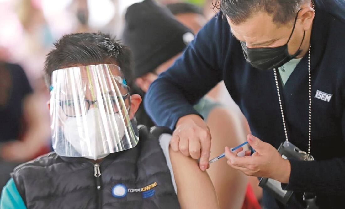 ¡Atención rezagados! Tenemos las fechas y sedes para vacunación Covid-19 en Edomex